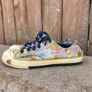 KEEN Women’s Floral Pink Yellow Lace Up Sneakers Wide Toe Box Size 7